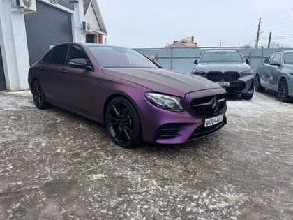 Mercedes в цветной полиуретан Carbins PPF Pinot Noir MF-008