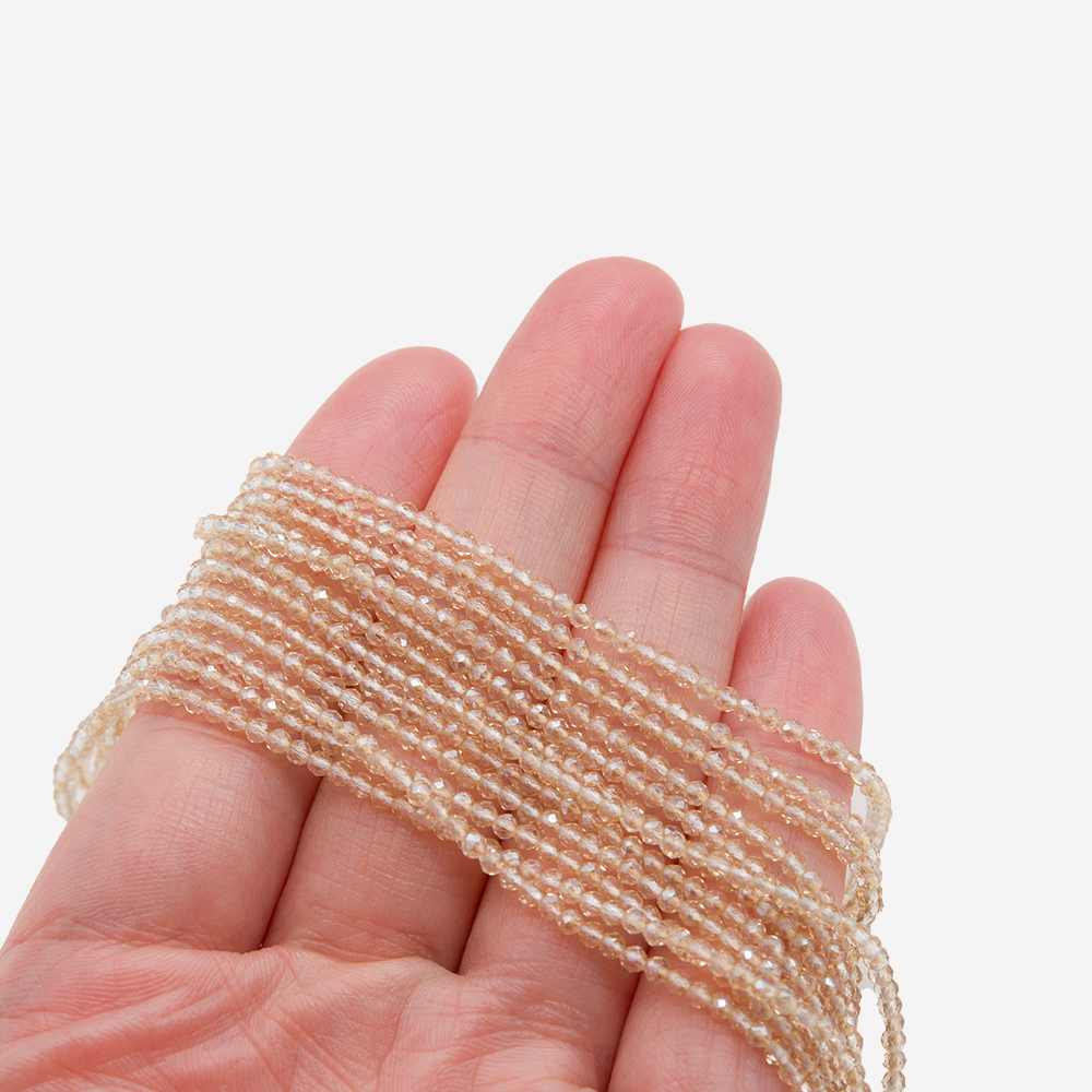 Шпинель синтетическая "Шампанское" с покрытием, 2мм, шар, микроогранка