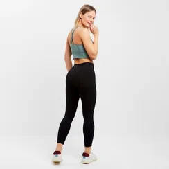 Леггинсы женские спортивные, цвет чёрный, размер 48