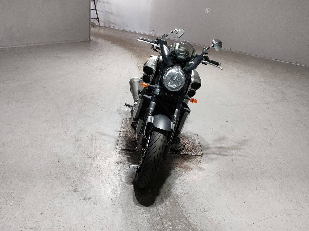 Yamaha V-Max 1700 2013