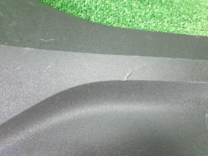 Накладка двери задняя правая Volvo XC40 (2017-н.в.)