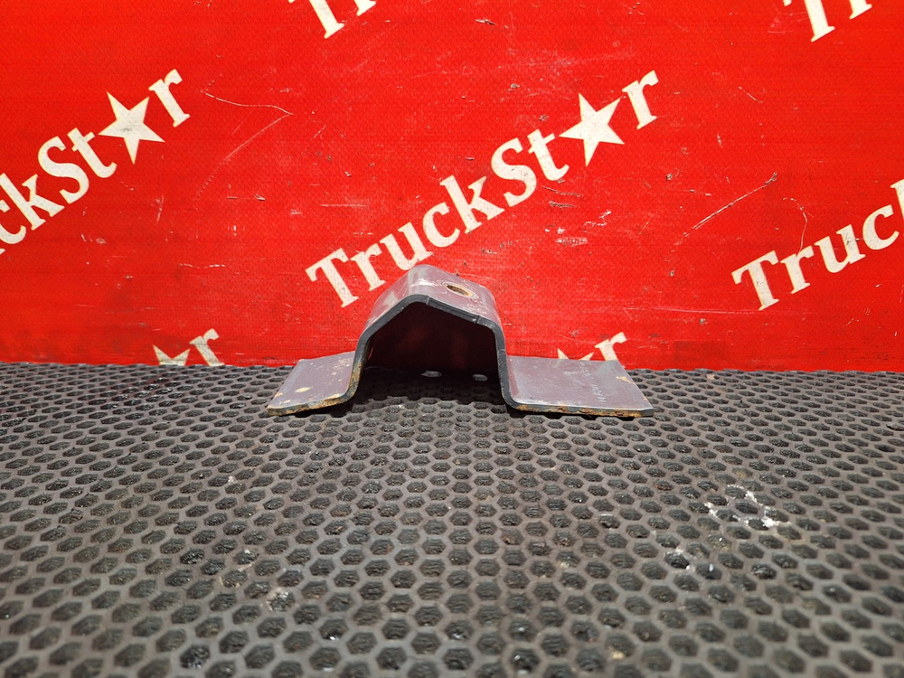 Кронштейн крыла заднего 2018г.