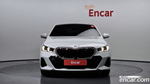 BMW 5 Series (G60) 520i Special Editions (02.2024)