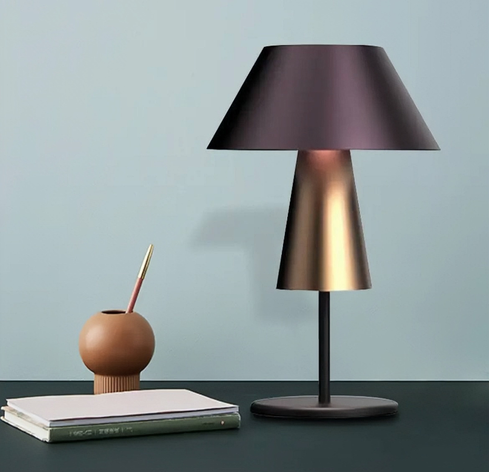 Table design lamp Beacon by Magnus Pettersen