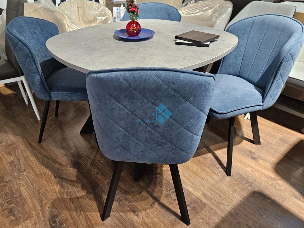 Стол DikLine В110 опоры чёрные