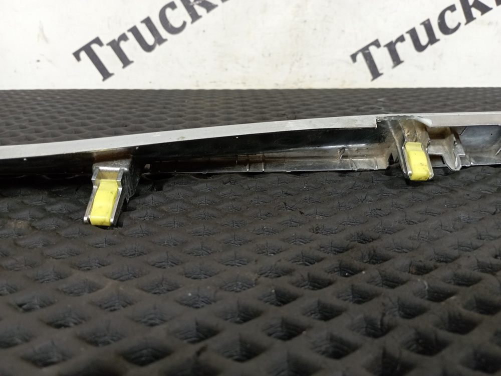 Молдинг торпедо 2023 г.