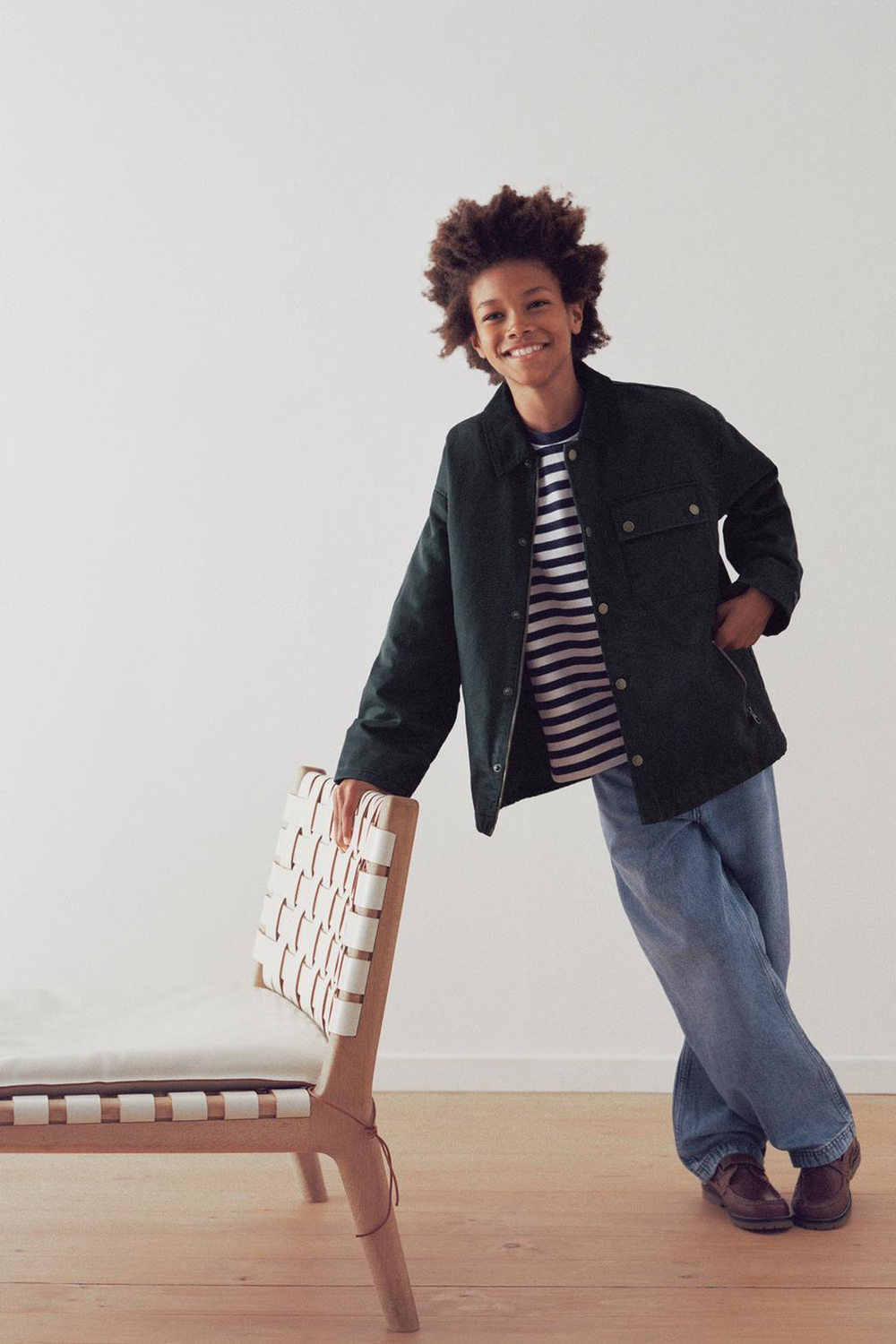 ZARA ПАРКА С ВОЩЕНЫМ ПОКРЫТИЕМ И КАРМАНАМИ, МОРСКОЙ СИНИЙ