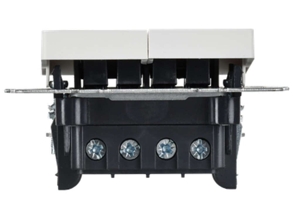 BRITE Выключатель 2-клавишный перекрестный 10А ВС10-2-3-БрБ белый IEK