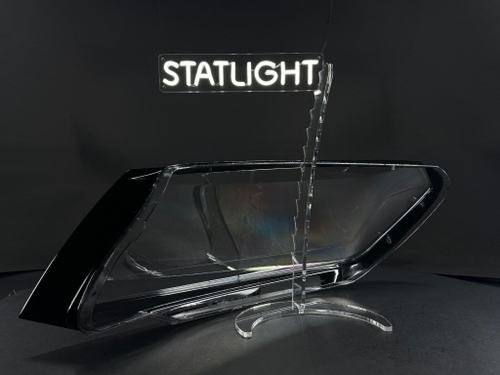 Правое стекло фары Volkswagen Touareg FL NF 2015-2019