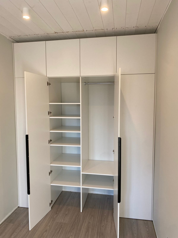 ШКАФЫ НА ЗАКАЗ ЛЮБОГО  РАЗМЕРА