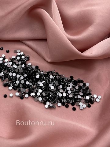 Стразы черные клеевые холодная фиксация