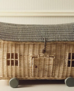 ZARA HOME КОРЗИНА В ФОРМЕ ДОМИКА ДЛЯ ХРАНЕНИЯ ДЕТСКИХ ИГРУШЕК, СВЕТЛО-БЕЖЕВЫЙ