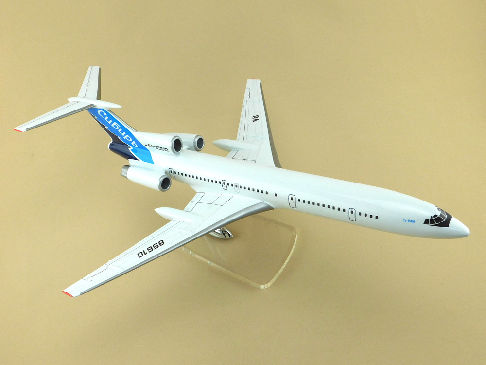 Модель самолета Ту-154М (М1:100, Сибирь, RA-85610)