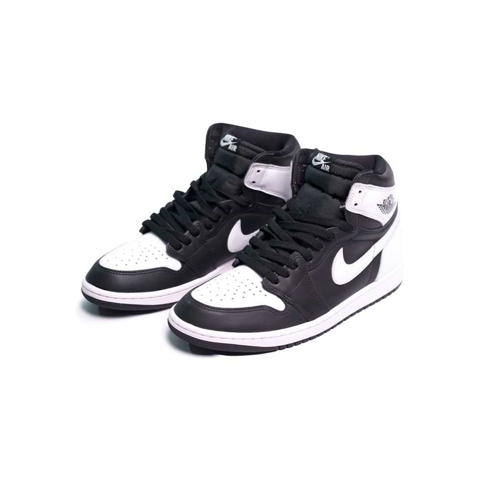 Air Jordan 1 Retro High OG "Black White 2.0"