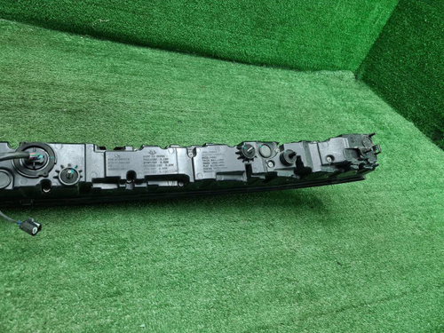 Фонарь крышки багажника Lixiang L7 (2022-2024)
