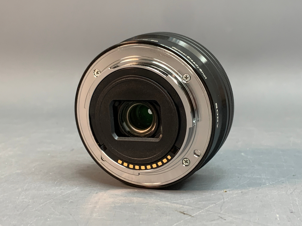 Sony A6000 kit 16-50mm 1.8 OSS 7.925 Кадров