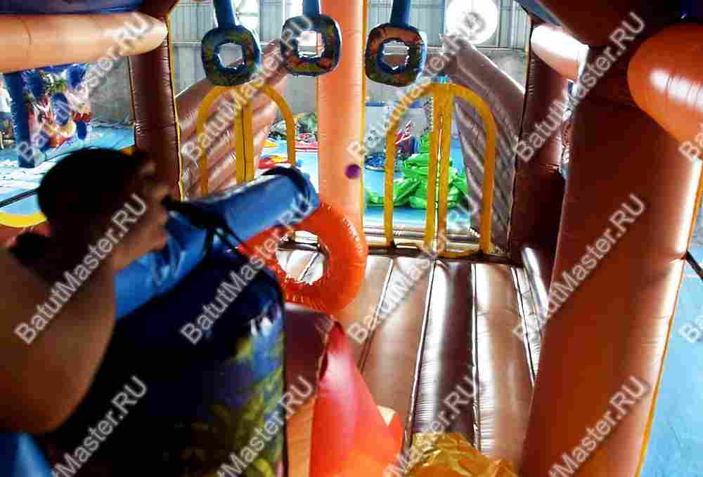 Большой батут-горка "Пиратский корабль 2" с пушками