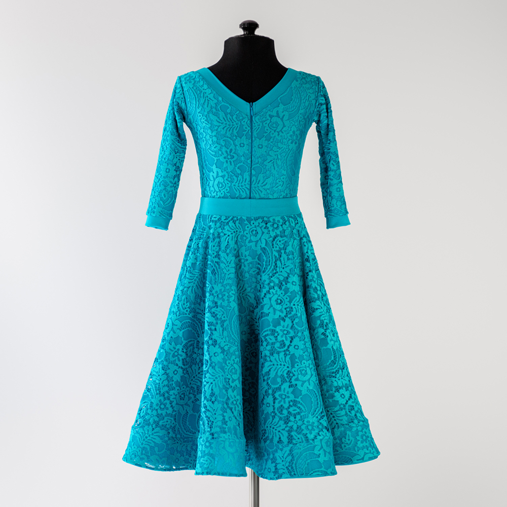 спортивное платье