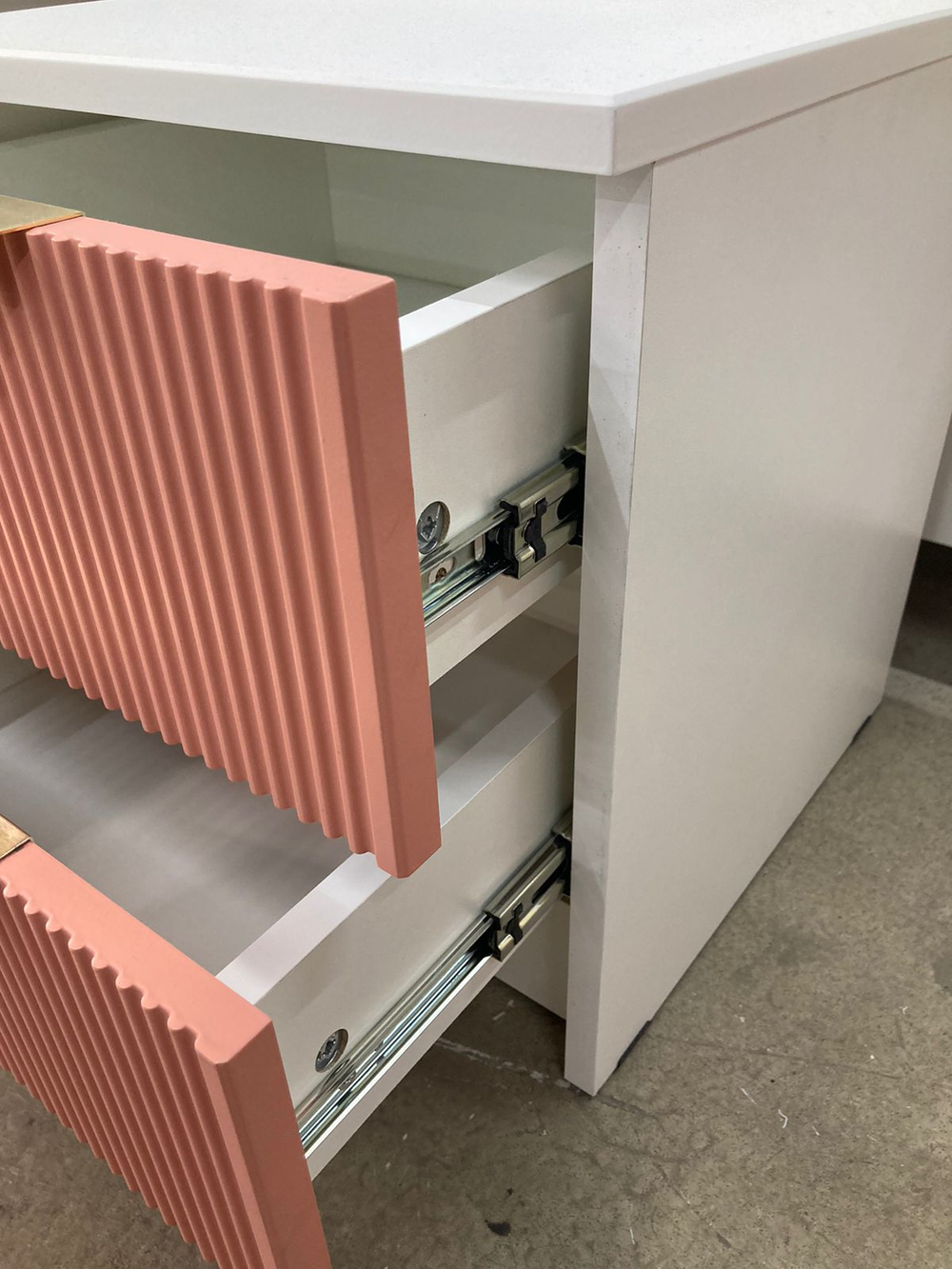 Тумба ТД 400.1 Лавис Белый софт/персик софт