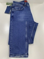 Джинсы мужские