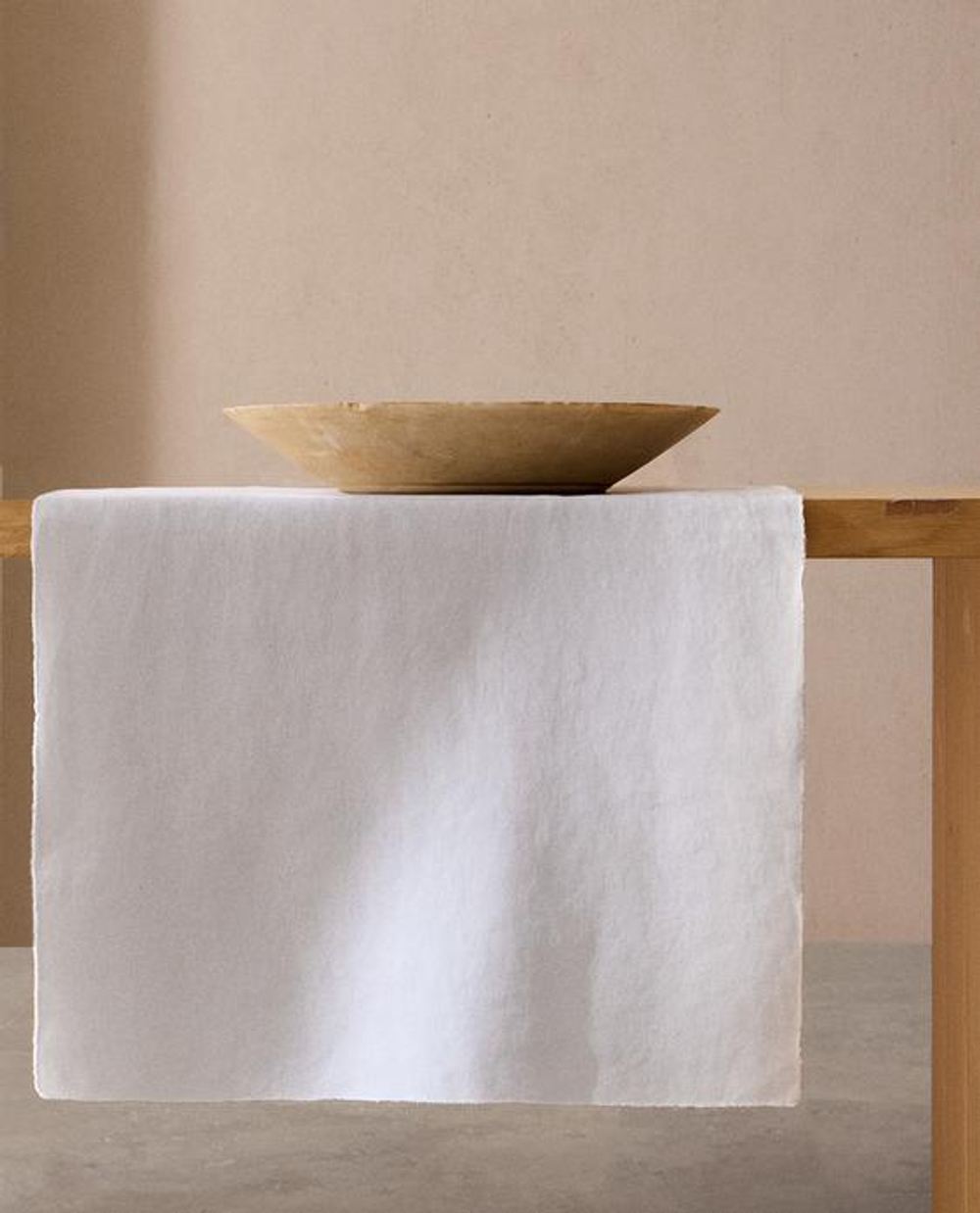 ZARA HOME СКАТЕРТЬ-ДОРОЖКА НА СТОЛ ИЗ СТИРАННОГО ЛЬНА, ЭКРЮ