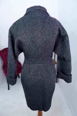 Пальто Bella Collection теплое, визуально на 44 размер