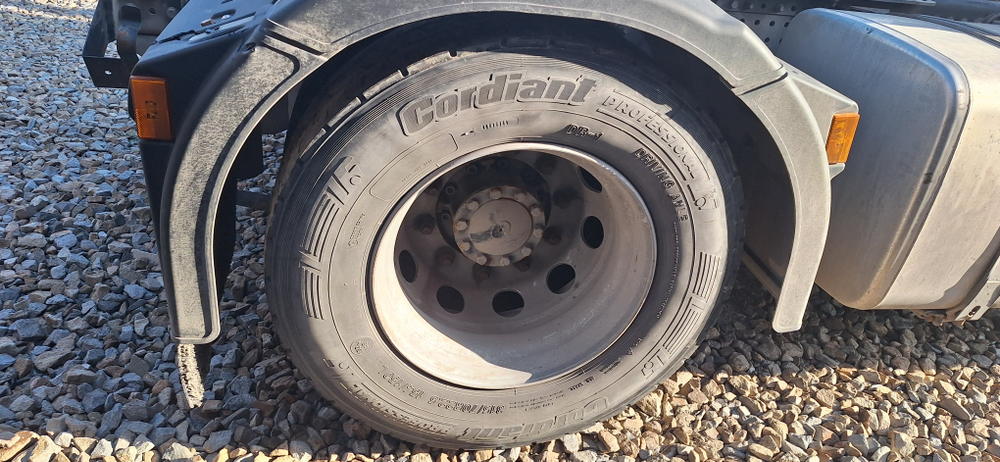 КамАЗ 54901 4x2 Седельный тягач 54901-004-94 (Дизельный, 12,0 л, 450 л.с., МТ)