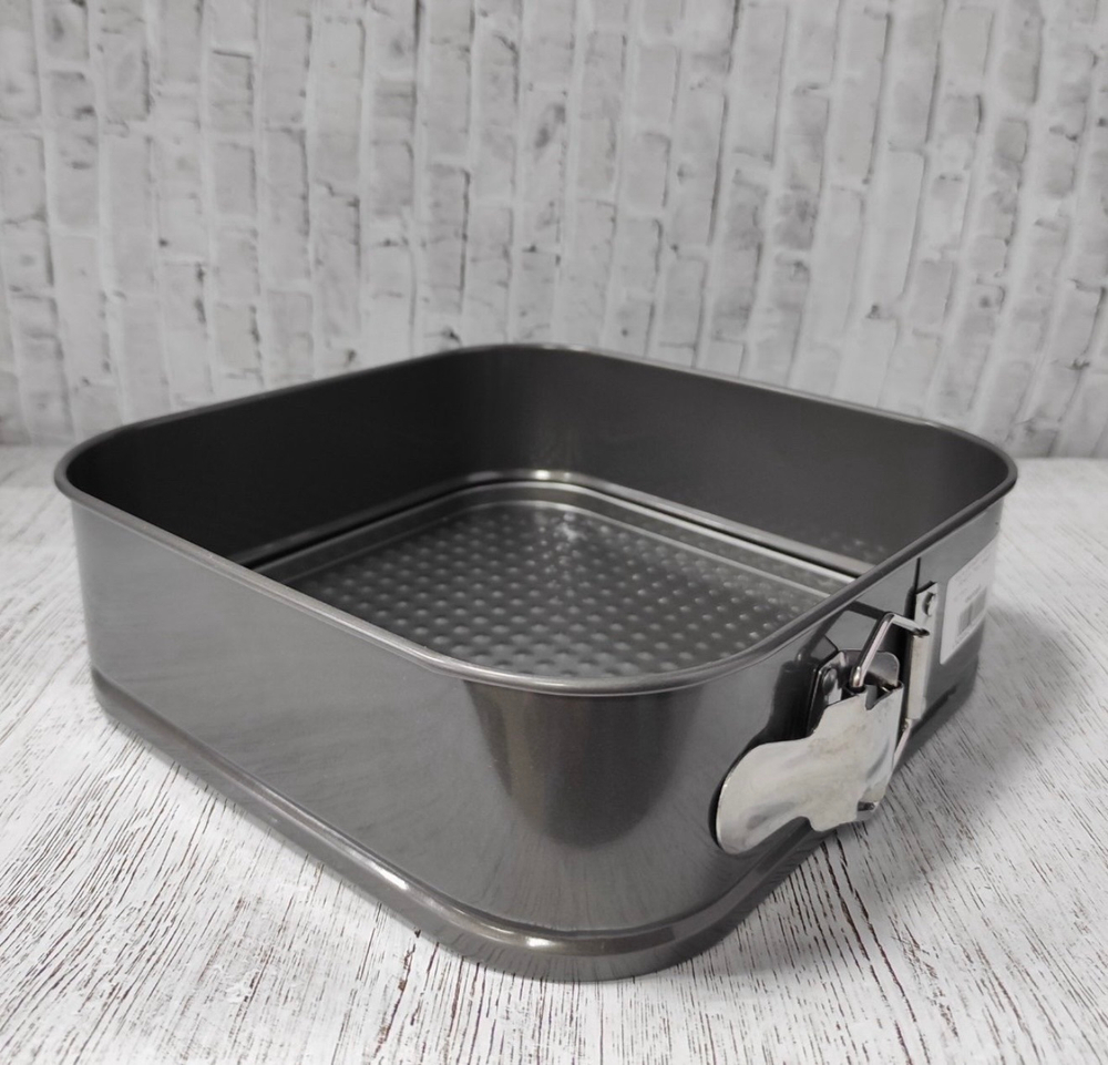 Металлическая разъемная форма "Квадрат" 18 см