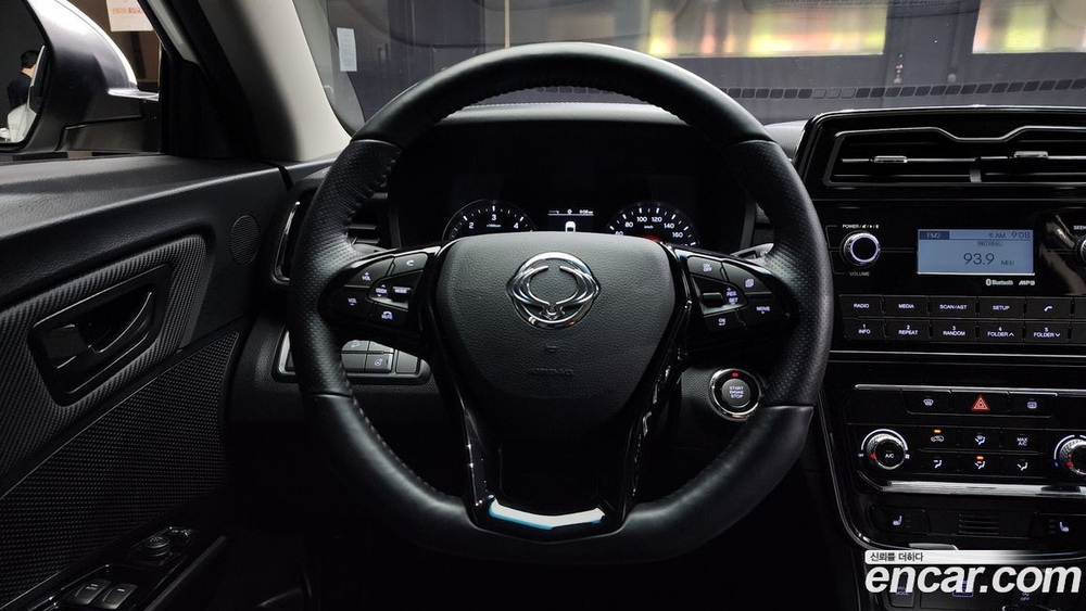 KG Mobility (Ssangyong) Very New Tivoli Дизель 1.6 2WD (05.2020)