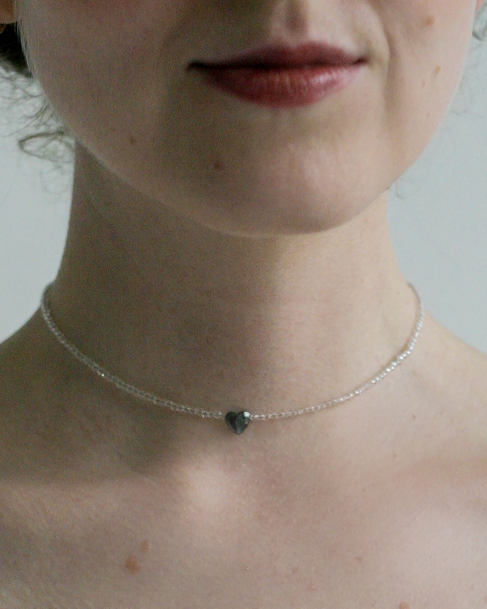 Колье на шею чешское стекло хамелеон