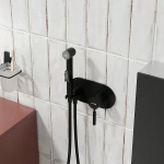 Гигиенический душ WasserKRAFT Gollach 3338 черный Soft-touch