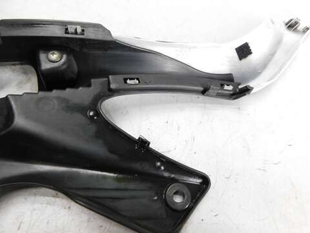 Пластик боковой левый Suzuki Gladius SFV650A 47211-44H