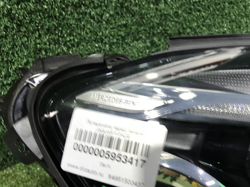 Фара правая Mercedes GLC X253 (2015-2019) LED
