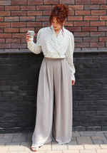 Брюки с глубокой складкой