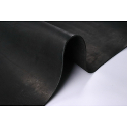 3,6+ чепрак черный