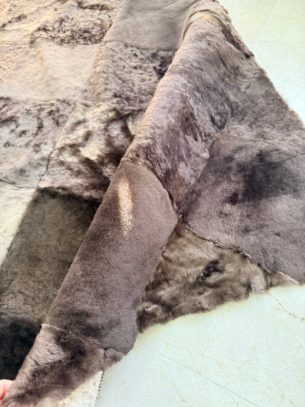 Ковер прямоугольный натуральный мех овчина, 220 х 200 см.