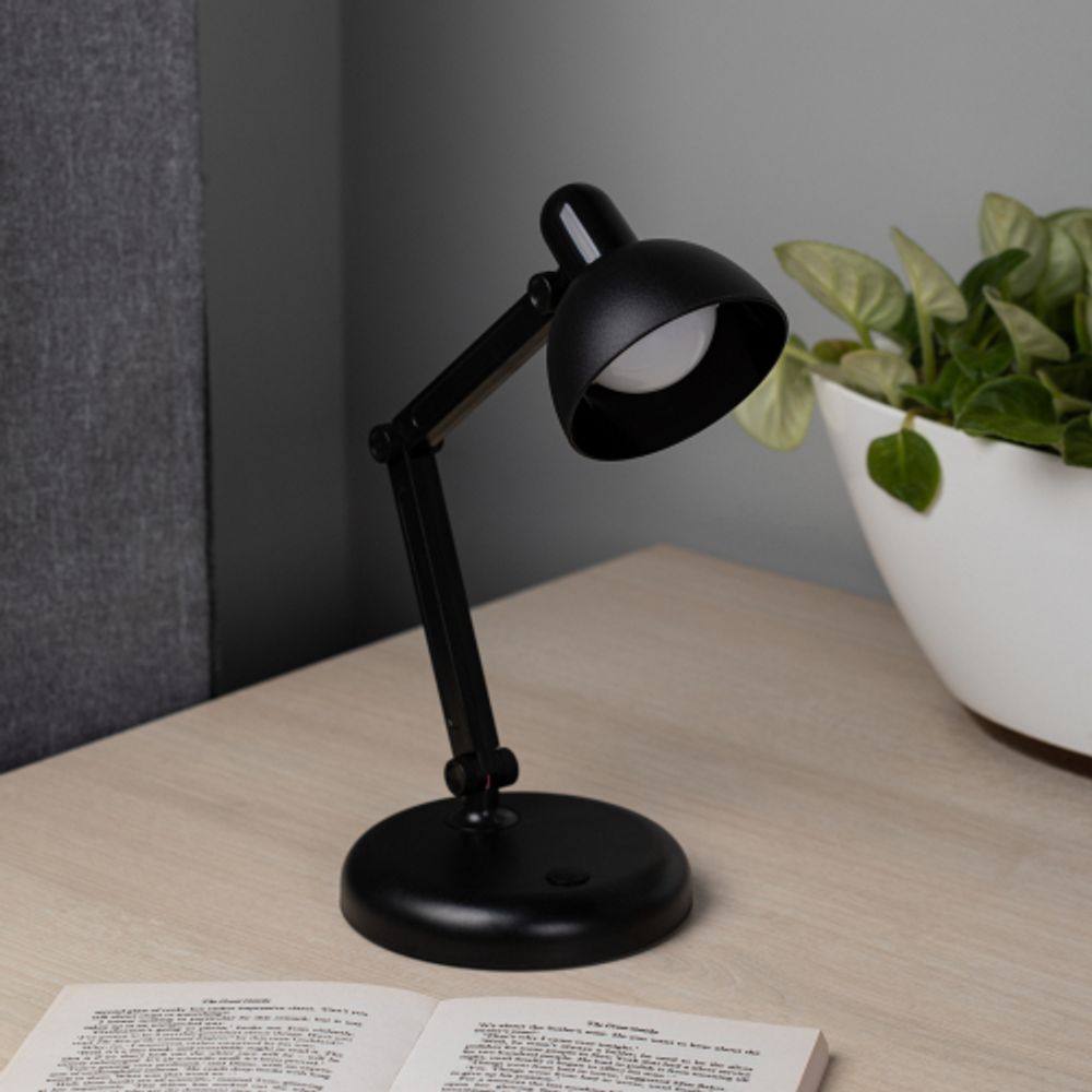 Настольный светильник ЭРА NLED-514-4W-BK светодиодный черный