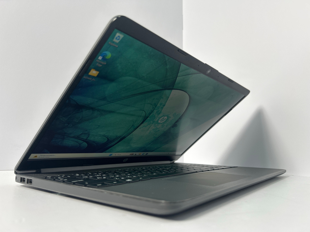 Ноутбук HP 15s-fq2082ur. Производитель CPU: Intel, Линейка CPU: Core i7, CPU: i7-1165G7, RAM: 16Gb, SSD: 512Gb, GPU: Intel Iris Xe, Диагональ: 15.6", Разрешение: 1920*1080, Тип экрана: IPS, OS: DOS, BackLight: -, Цвет: серый, Состояние: B2