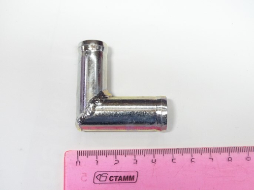 Трубка соединитель для патрубков уголок 90.с переходом 18x16 L= 45x45 (металл) (CARUM)