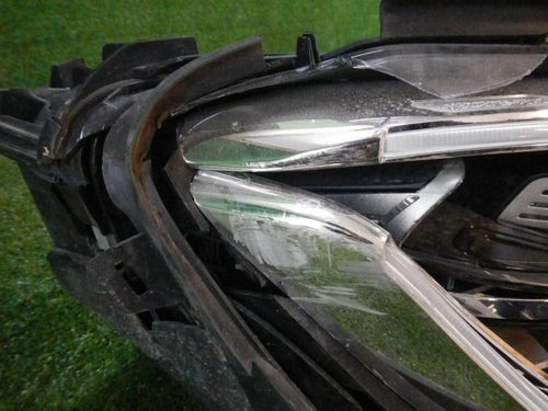 Битая Фара правая Mercedes GLC X253 (19-22) LED