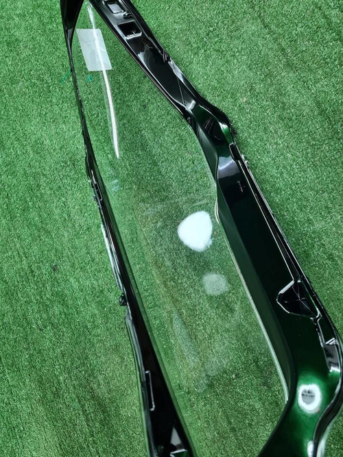 Стекло фары правое BMW X1 F48 (2019-2022)