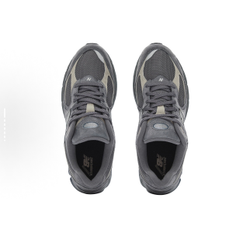 Кроссовки New Balance 2002R