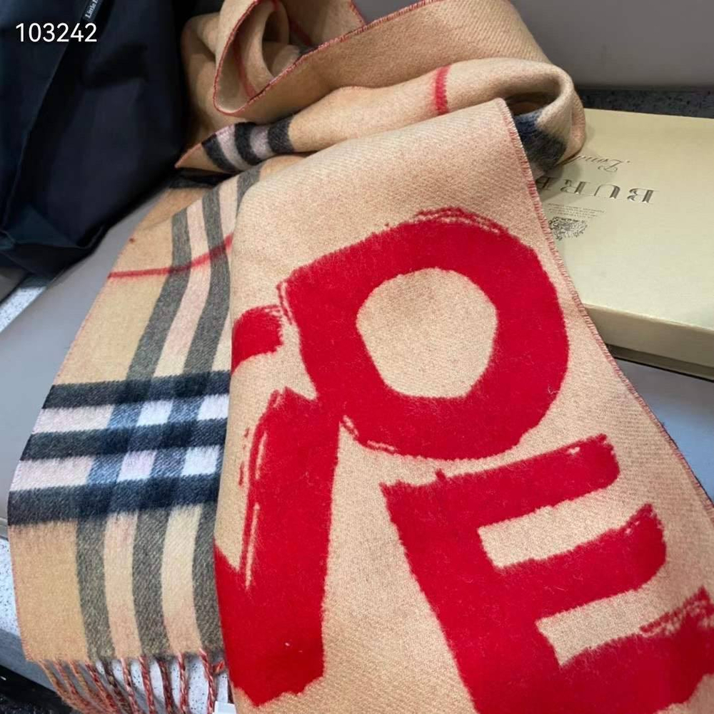 Шарф Burberry, арт. 463354899