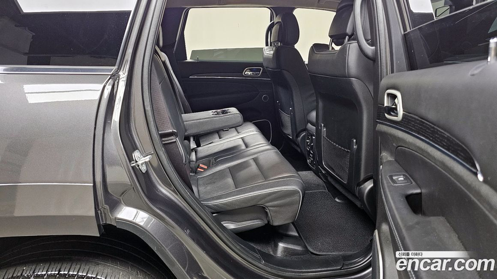 Jeep Grand Cherokee 3.0 Дизель 오버랜드서밋 (11.2019)