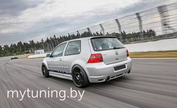 Бампер задний для VOLKSWAGEN Golf IV (97-03), R32 Look
