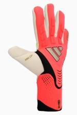 Вратарские перчатки adidas Predator Pro - красный