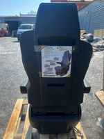 Водительское сиденье в сборе пневмо (с подлокотникам) Shacman Х3000 DZ1643510030