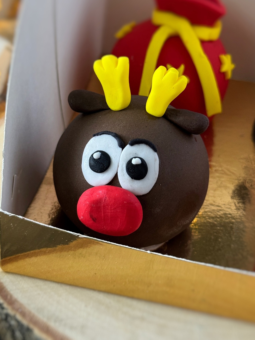 Набор пирожных "Весёлого Рождества" 450 грамм НОВЫЙ ГОД 2026