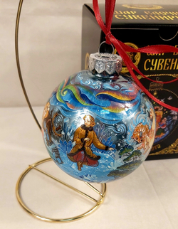 Коллекционный елочный шар с росписью Палех "Снежная королева" в коробке