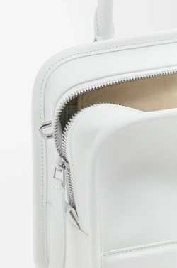 Loewe Маленькая сумка Amazona 180 из мягкой телячьей кожи, белый